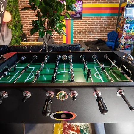 Capsule Art Déco - Jacuzzi - Netflix - Cinéma - Arcade De Jeux&nintendo Switch - 2 - Filet Suspendu Valenciennes